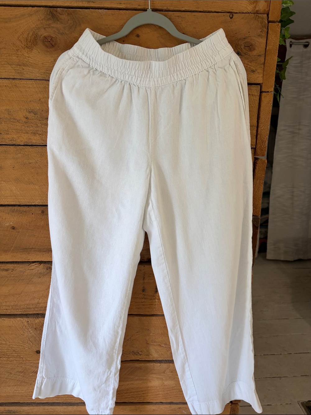 Old Navy White Wide Leg Pants